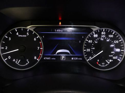 Used 2024 Nissan Sentra SV image 18