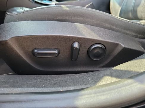 Used 2014 Buick Regal FWD image 23
