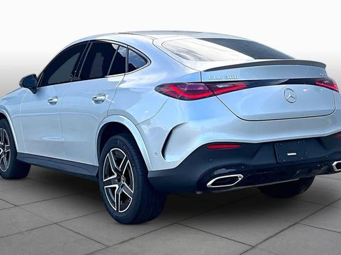Used 2025 Mercedes-Benz GLC 300 4MATIC image 12