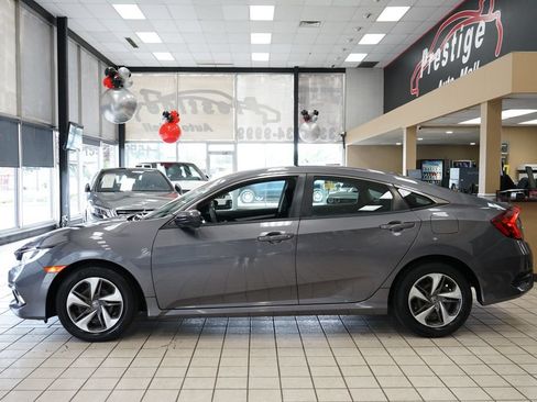 Used 2019 Honda Civic LX image 3