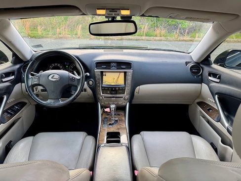 Used 2010 Lexus IS 250 AWD image 17
