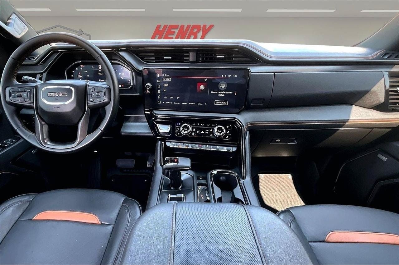Used 2025 GMC Sierra 1500 AT4 AWD/4WD image 8