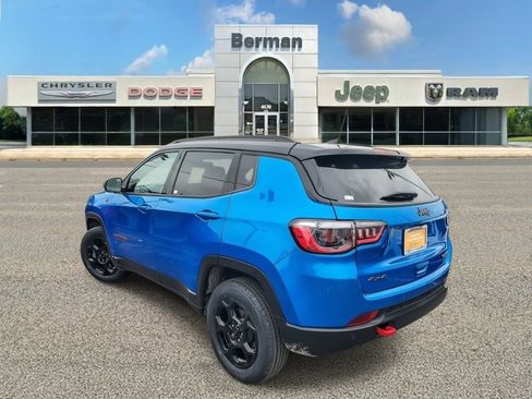 Used 2023 Jeep Compass Trailhawk image 7