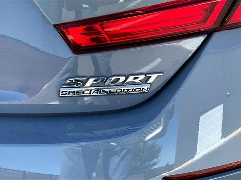Used 2022 Honda Accord Sport Special Edition image 23