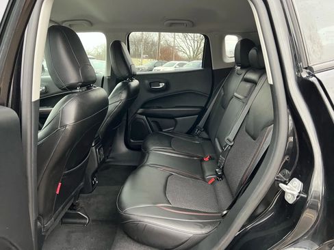 Used 2018 Jeep Compass Trailhawk w/ Cold Weather Group image 20