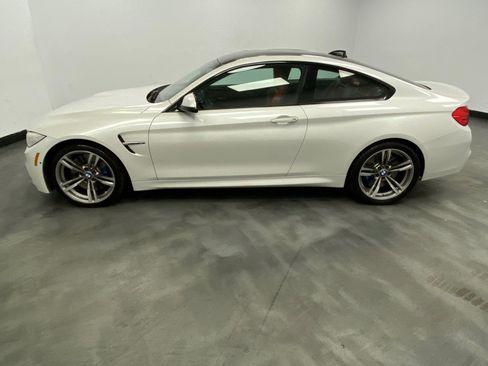 Used 2015 BMW M4 Coupe w/ Executive Package RWD image 3
