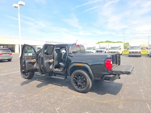 Used 2025 GMC Canyon Denali w/ LPO, Denali Black Edition AWD/4WD image 22