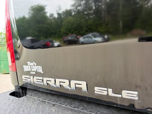 Used 2014 GMC Sierra 2500 SLE AWD/4WD image 9