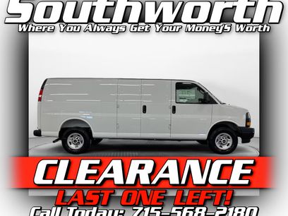 New 2025 GMC Savana 3500 Extended w/ Driver Convenience Package