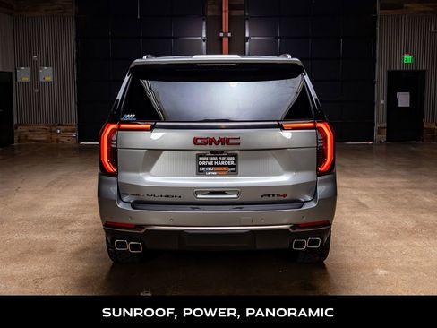 Used 2025 GMC Yukon AT4 Ultimate AWD/4WD image 8