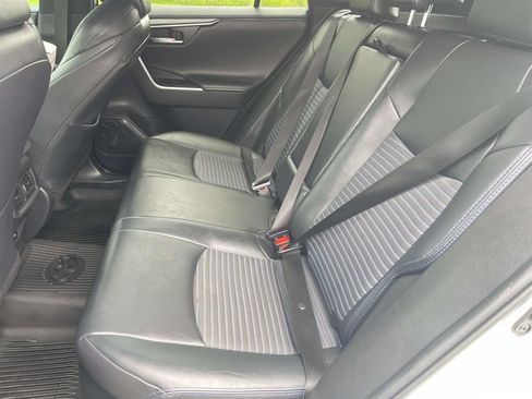 Used 2021 Toyota RAV4 XSE AWD/4WD image 27