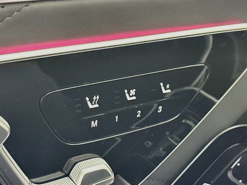 Certified 2024 Mercedes-Benz Maybach S 680 4MATIC image 22