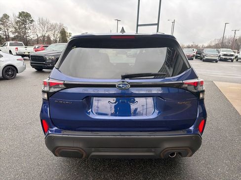 Used 2025 Subaru Forester Sport image 7