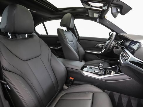 Used 2019 BMW 330i xDrive Sedan AWD/4WD image 31