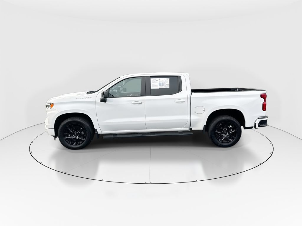 Used 2025 Chevrolet Silverado 1500 RST RWD image 5