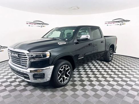 Used 2025 RAM 1500 Laramie w/ Bed Utility Group AWD/4WD image 4