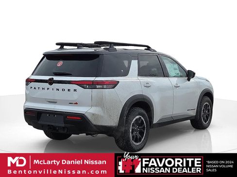 New 2026 Nissan Pathfinder Rock Creek w/ Rock Creek Premium Package AWD/4WD image 5