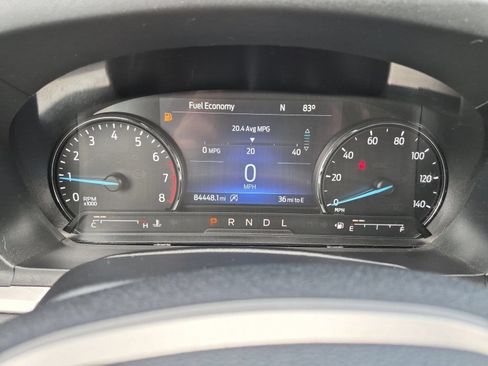 Used 2021 Ford Explorer XLT w/ Equipment Group 202A AWD/4WD image 11