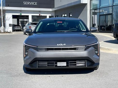 New 2026 Kia K4 LXS image 2