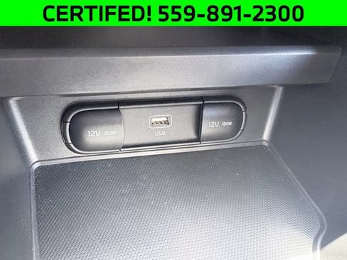 Certified 2025 Kia Soul LX w/ LX Technology Package FWD image 18
