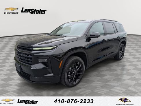 Used 2026 Chevrolet Traverse LT w/ Midnight/Sport Edition FWD image 1