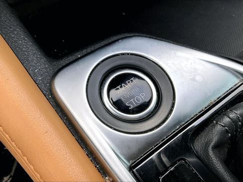 Used 2024 Nissan Sentra SV w/ SV Premium Package FWD image 31