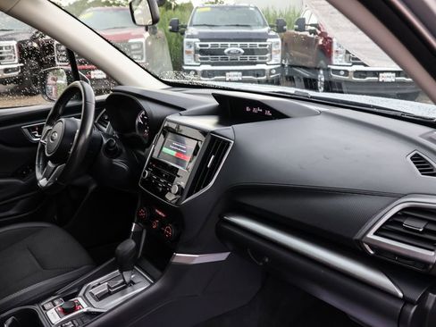 Used 2021 Subaru Forester Premium image 21