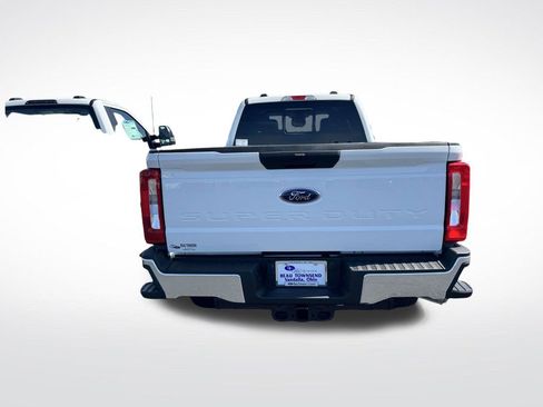 New 2026 Ford F250 XL w/ FX4 Off-Road Package image 21