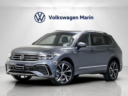 New 2023 Volkswagen Tiguan SEL R-Line