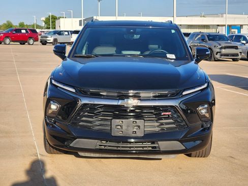 Used 2025 Chevrolet Blazer RS w/ Driver Confidence II Package AWD/4WD image 2