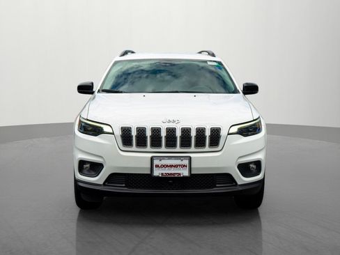 Used 2022 Jeep Cherokee Latitude Lux AWD/4WD image 2