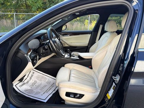 Used 2020 BMW 540i xDrive w/ Executive Package AWD/4WD image 24