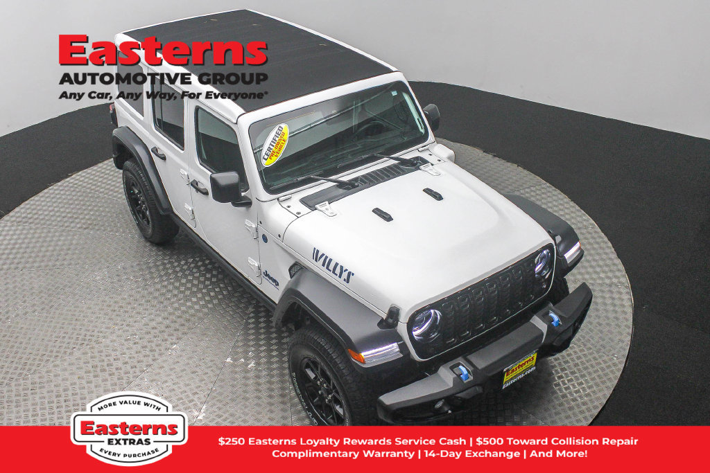 Used 2024 Jeep Wrangler Unlimited AWD/4WD image 4
