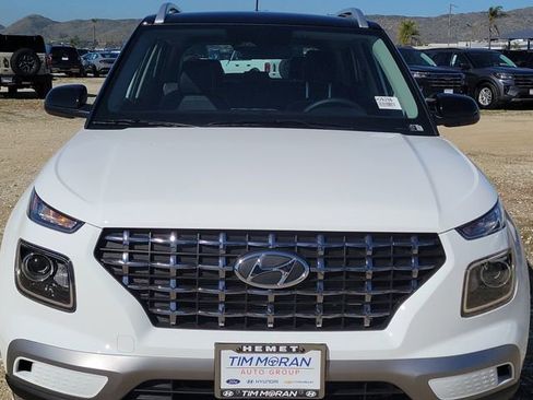 New 2026 Hyundai Venue SEL image 21