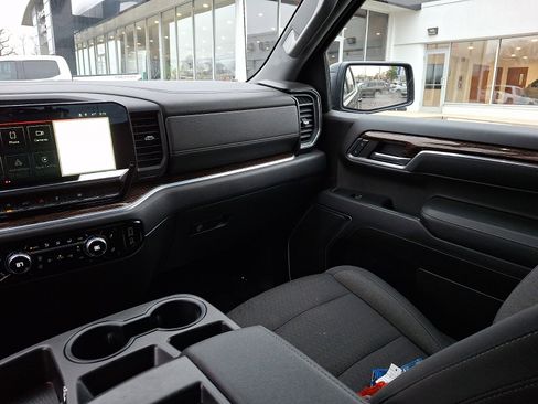 Certified 2022 GMC Sierra 1500 Elevation image 16