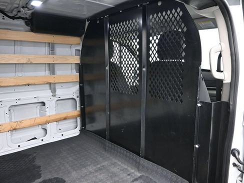 Used 2023 Ford Transit 250 Low Roof AWD w/ Exterior Upgrade Package image 17