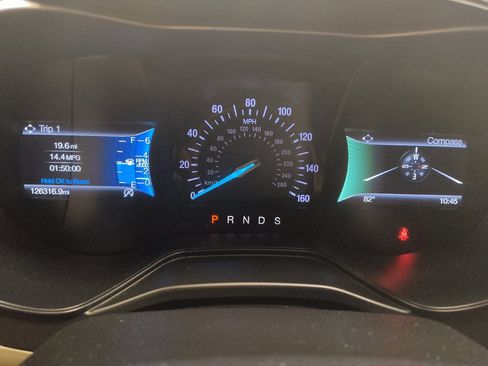 Used 2019 Ford Fusion SE FWD image 23