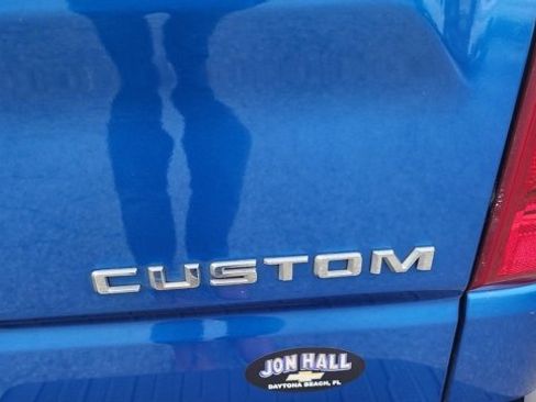 Used 2022 Chevrolet Silverado 1500 Custom image 15