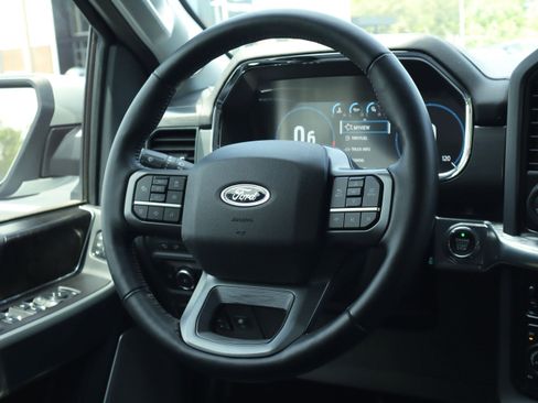 Used 2021 Ford F150 Lariat w/ Equipment Group 502A High AWD/4WD image 20