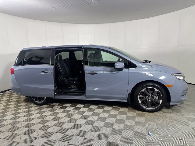 Used 2024 Honda Odyssey Elite image 9
