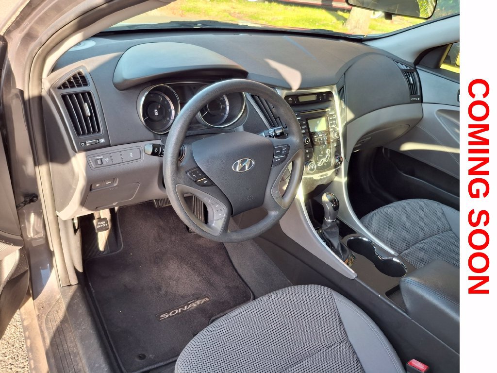 Used 2011 Hyundai Sonata GLS FWD image 12