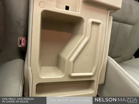 Used 2013 Ford F150 XLT w/ Mid Equipment Group image 32