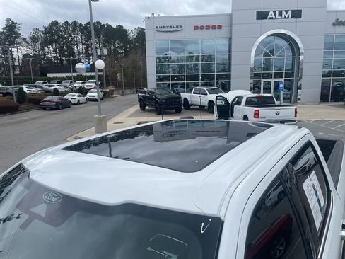 Used 2024 Ford F150 Lariat w/ Equipment Group 502A High image 4