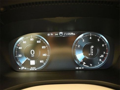 Used 2022 Volvo V60 T5 Cross Country w/ Advanced Package image 25