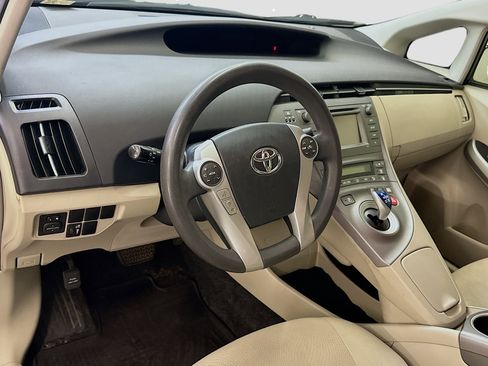 Used 2015 Toyota Prius Three FWD image 18