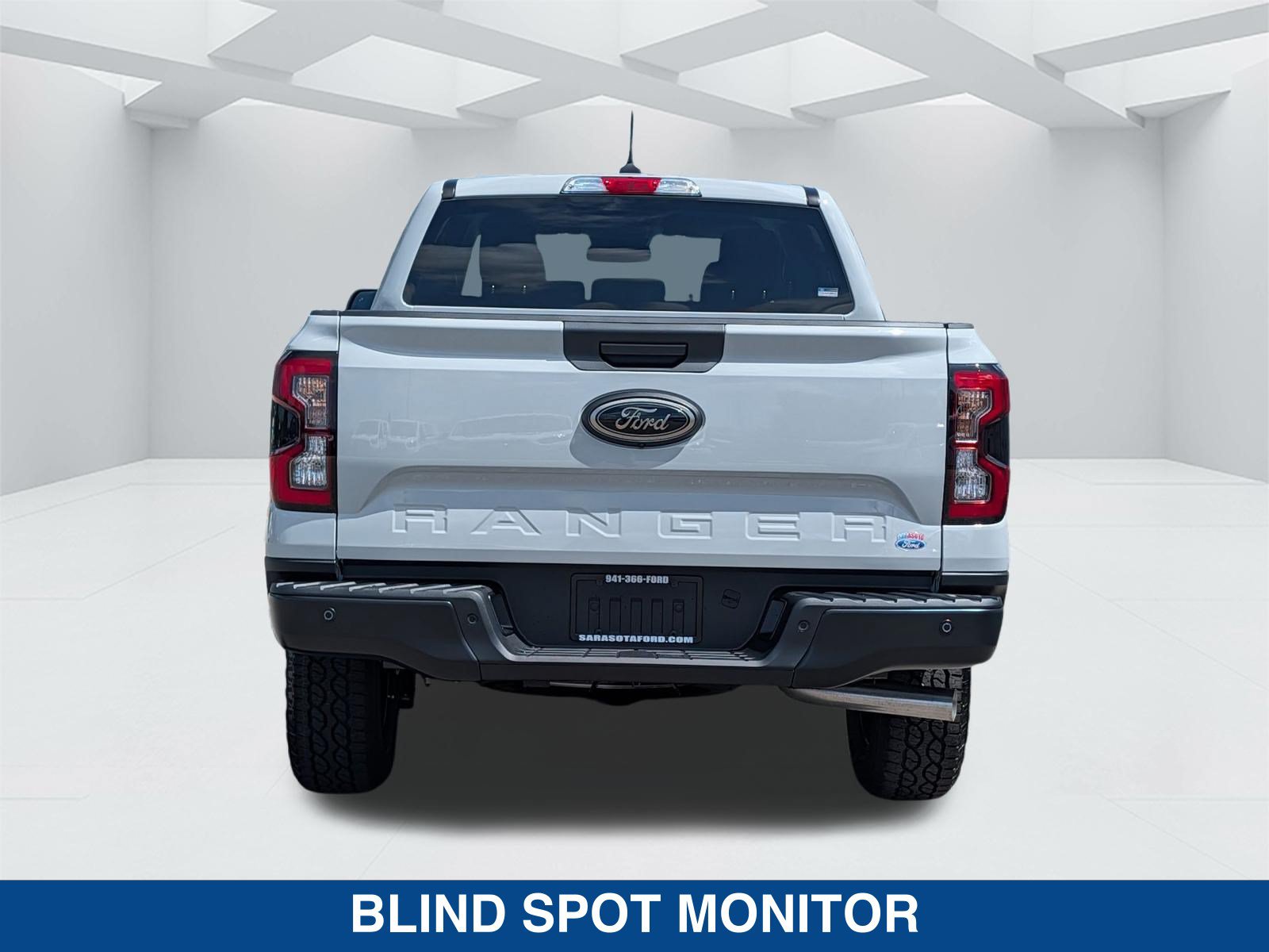 New 2026 Ford Ranger XLT w/ Black Appearance Package RWD image 7