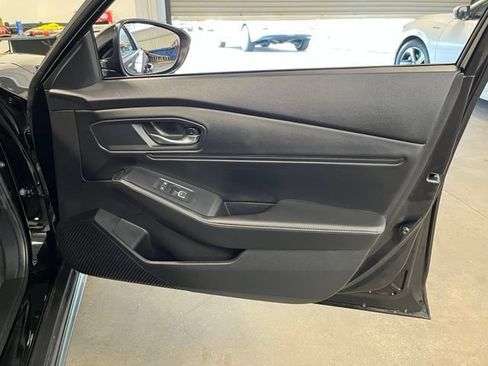 Used 2024 Honda Accord Sport image 12