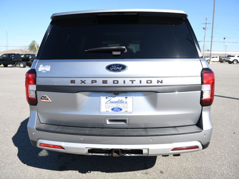 Used 2023 Ford Expedition Timberline image 14
