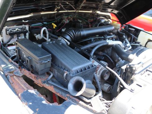 Used 2001 Jeep Wrangler Sport AWD/4WD image 70