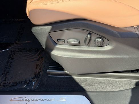 New 2026 Porsche Cayenne S AWD/4WD image 26